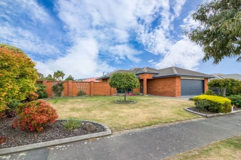 Photo of property in 5 Kotuku Crescent, Takanini, 2112