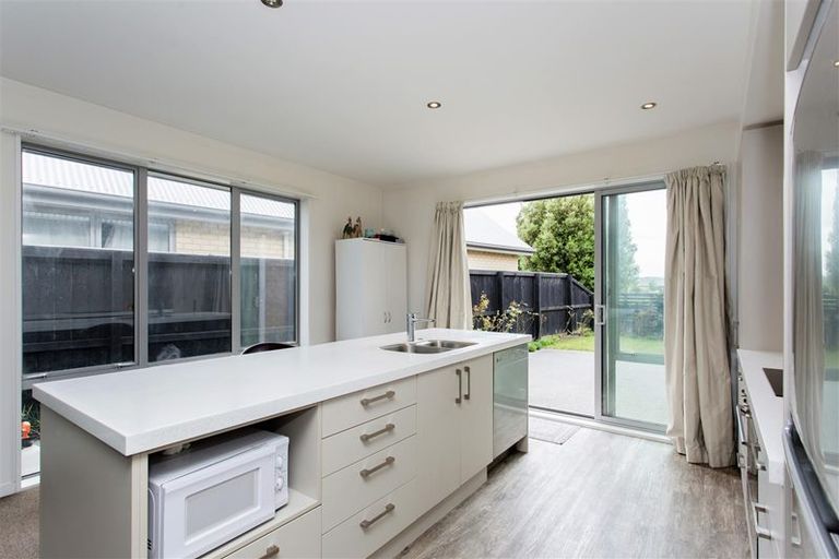 Photo of property in 16 Cellars Way, Yaldhurst, Christchurch, 8042