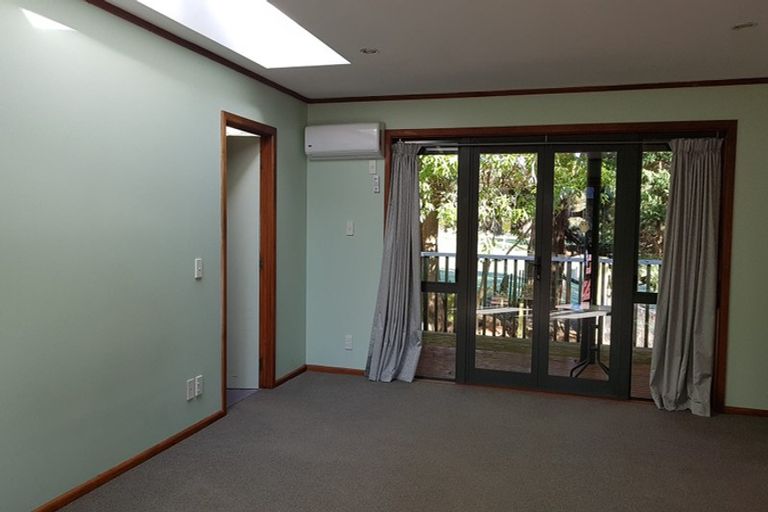 Photo of property in 694 Whitemans Valley Road, Whitemans Valley, Upper Hutt, 5371