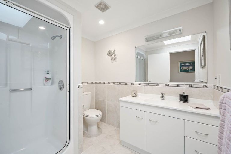 Photo of property in 13 Yasmin Lane, Kinloch, Taupo, 3377