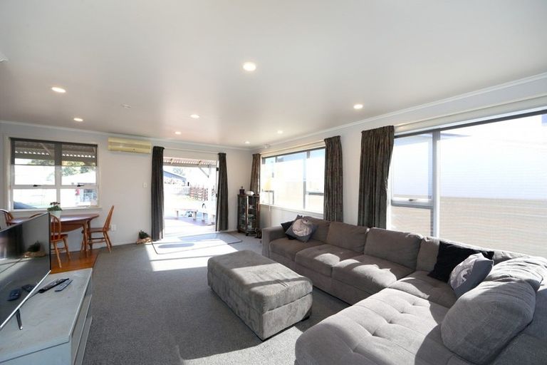 Photo of property in 266 Clifton Road, Te Awanga, 4102