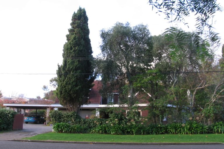 Photo of property in 29 Ngarara Road, Waikanae, 5036