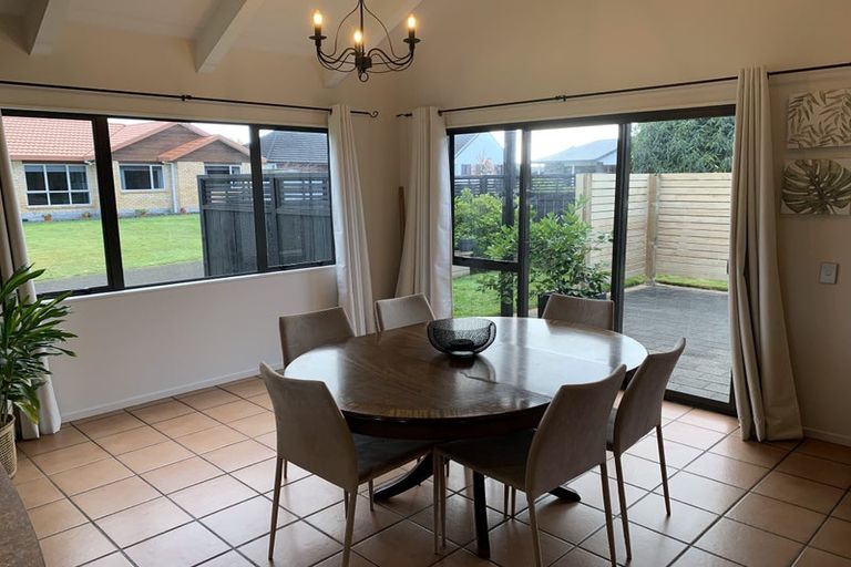 Photo of property in 4 Drumfearn Place, Rototuna, Hamilton, 3210