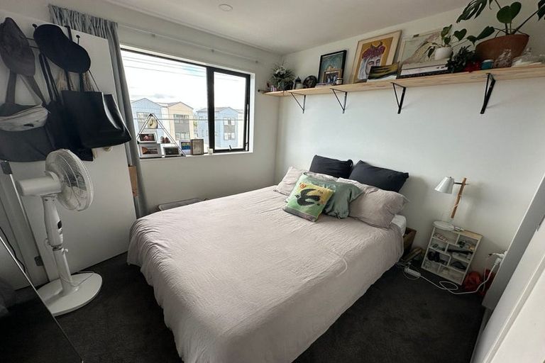 Photo of property in 12/3 Abbotleigh Avenue, Te Atatu Peninsula, Auckland, 0610