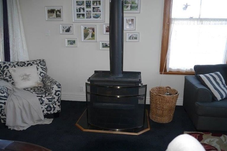 Photo of property in 10 Humber Street, Rongotea, 4476