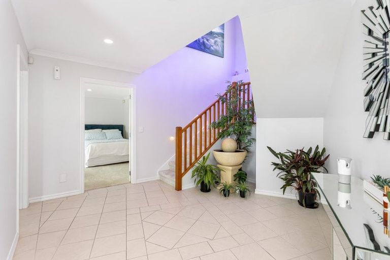 Photo of property in 49 The Ritz, Orewa, 0931