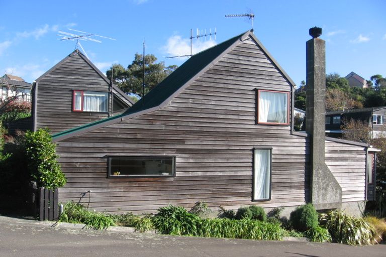 Photo of property in The Triangle, 7/33 Halswater Drive, Churton Park, Wellington, 6037