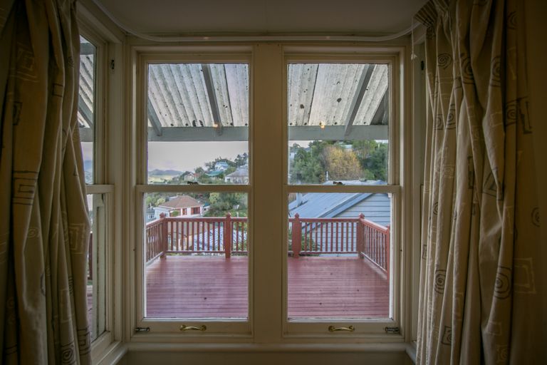 Photo of property in 37a Jacksons Road, Lyttelton, 8082