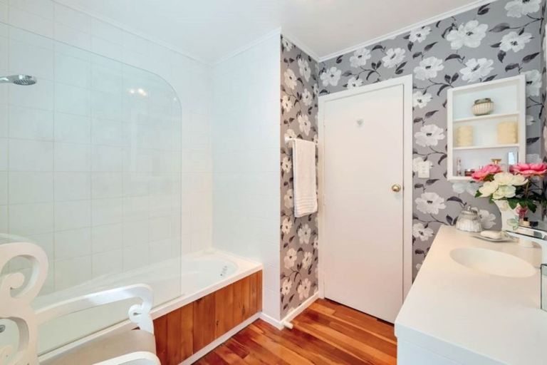 Photo of property in 1/89 Monarch Avenue, Hillcrest, Auckland, 0627