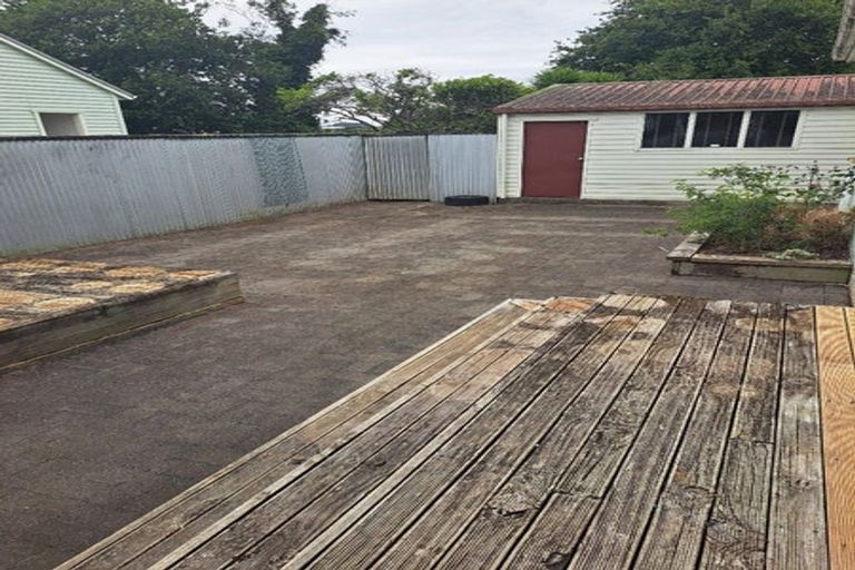 Photo of property in 111 George Street, Tuakau, 2121