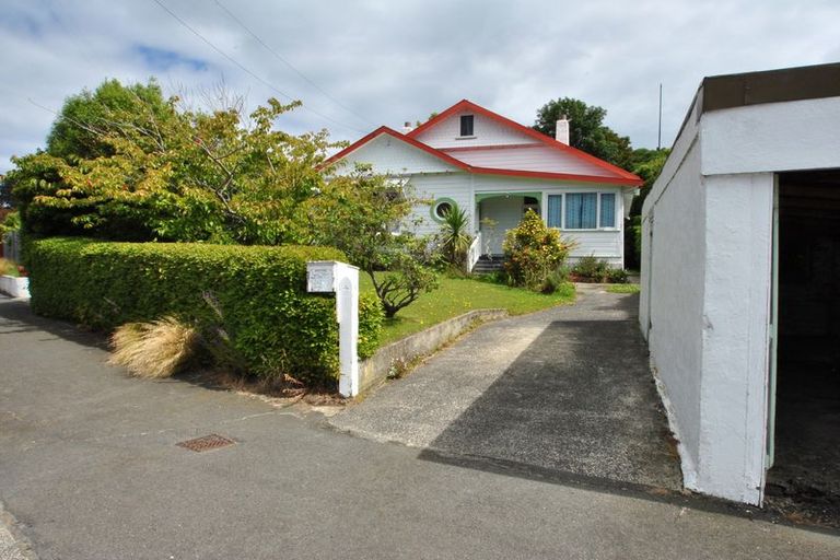 Photo of property in 32 Bayfield Road, Andersons Bay, Dunedin, 9013