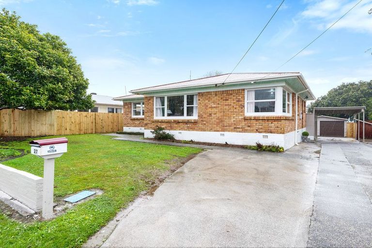 Photo of property in 27 Royston Street, Rosehill, Papakura, 2113