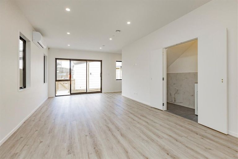 Photo of property in 8 Corporal Street, Papakura, 2110