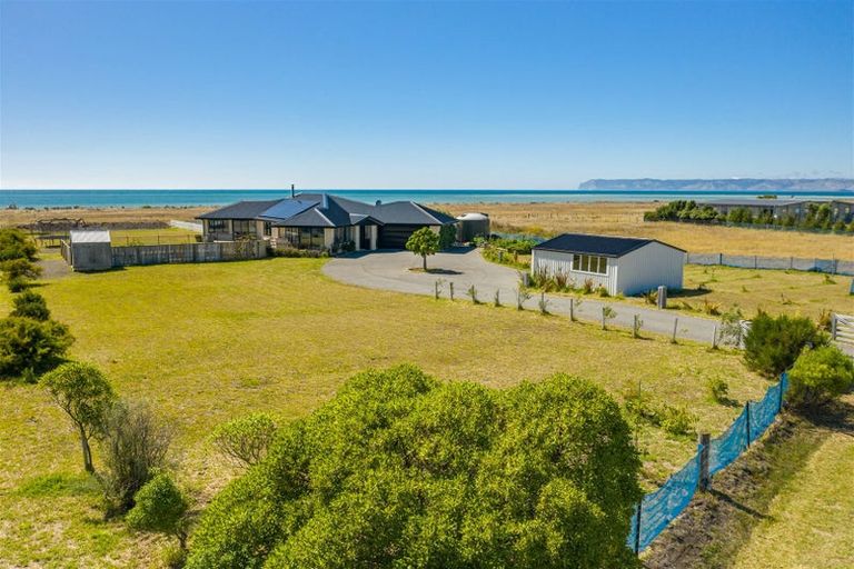 Photo of property in 37 Ocean View Crescent, Rarangi, Blenheim, 7273