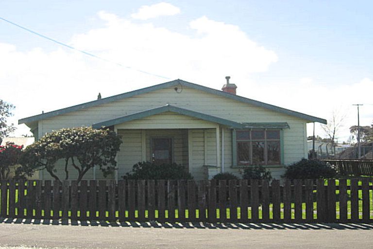 Photo of property in 59 Station Road, Marton, 4710