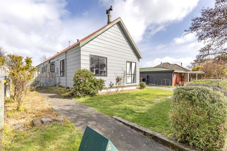 Photo of property in 4 Ngarimu Street, Roslyn, Palmerston North, 4414