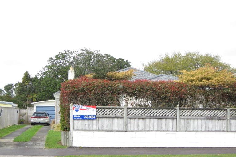 Photo of property in 245 Coronation Avenue, Welbourn, New Plymouth, 4310