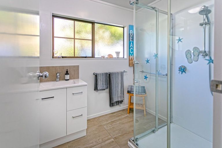 Photo of property in 216 Russell Bruce Place, Onemana, Whangamata, 3691