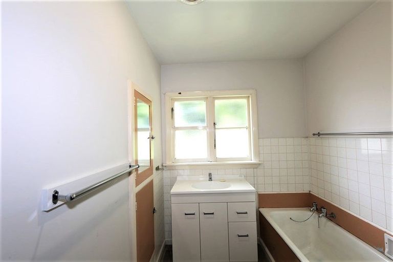 Photo of property in 66 Brynley Street, Hornby, Christchurch, 8042