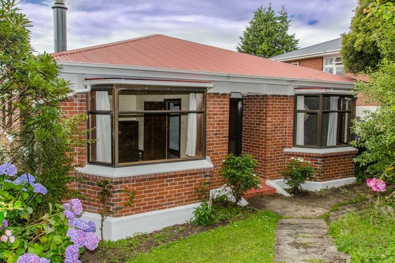 Photo of property in 19 Scoular Street, Maryhill, Dunedin, 9011