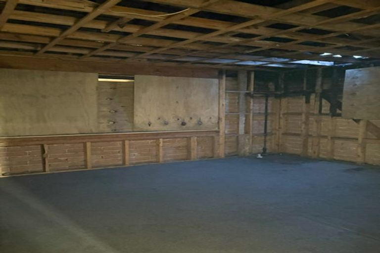 Photo of property in 21 Charlton Road, Gore, 9710