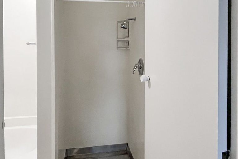 Photo of property in 2/2 Wembley Place, Richmond Heights, Taupo, 3330