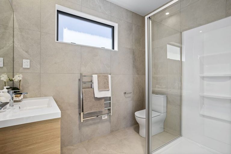 Photo of property in 18 Clark Road, Hobsonville, Auckland, 0616