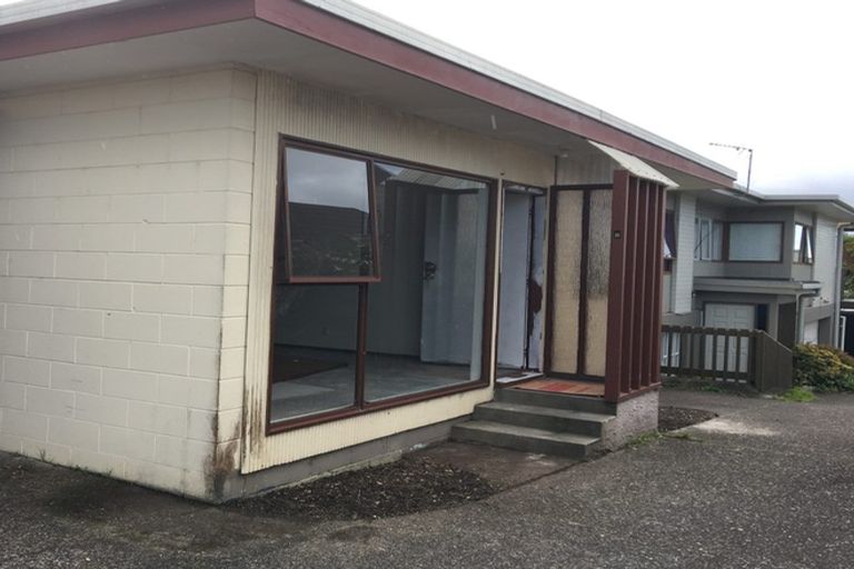 Photo of property in 2/169 Onewa Road, Birkenhead, Auckland, 0626