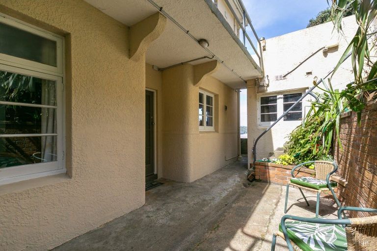 Photo of property in 23d Maida Vale Road, Roseneath, Wellington, 6011