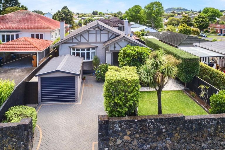 Photo of property in 3a Admiral Beatty Avenue, Mount Roskill, Auckland, 1041