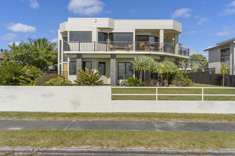 Photo of property in 111a Esplanade Drive, Whangamata, 3620
