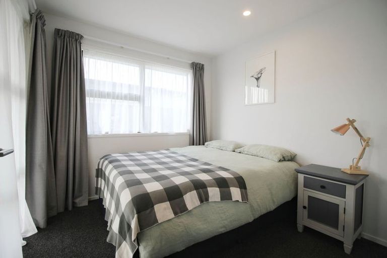 Photo of property in 1 Poutawa Lane, Clarks Beach, 2122