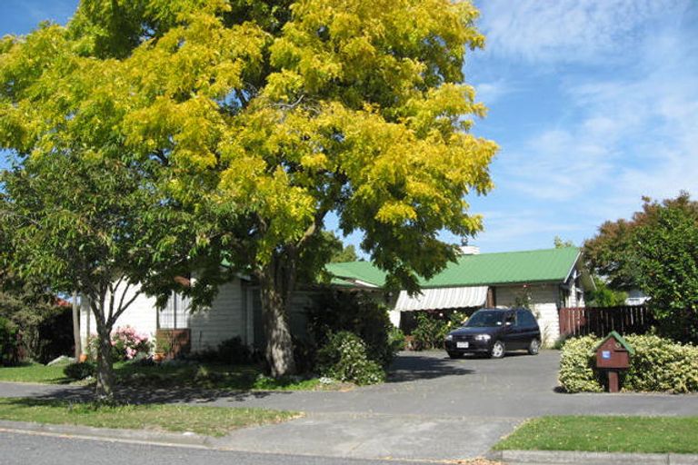 Photo of property in 5 Jordan Avenue, Tinwald, Ashburton, 7700