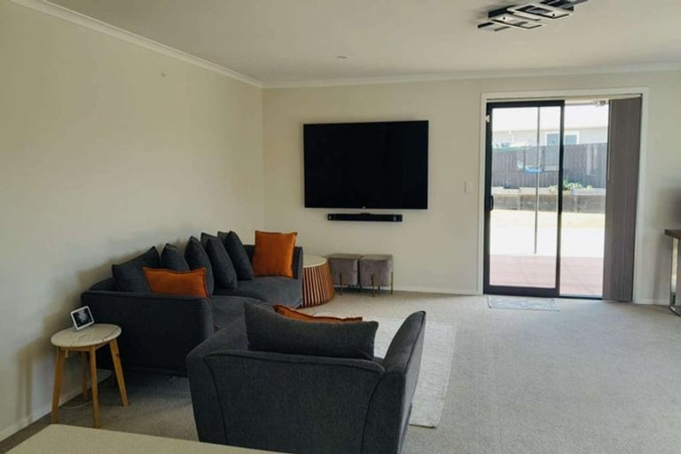 Photo of property in 22b Larlin Drive, Hawera, 4675