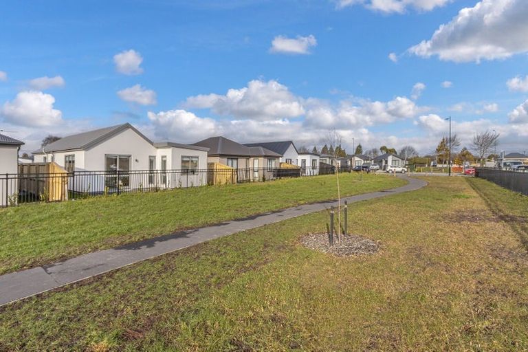 Photo of property in 8 Clontarf Lane, Belfast, Christchurch, 8051