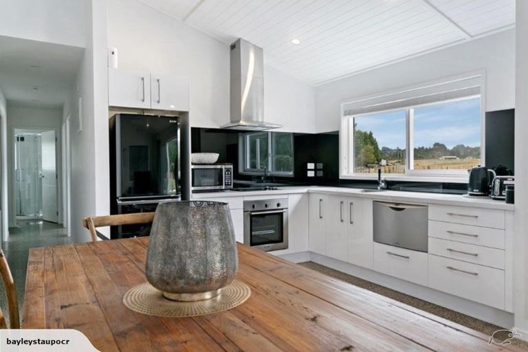 Photo of property in 437 Poihipi Road, Wairakei, Taupo, 3377