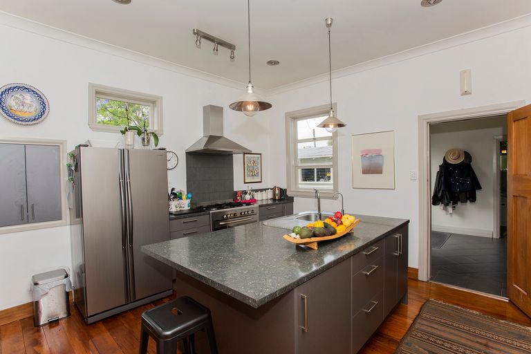 Photo of property in 26 Fitzherbert Street, Whataupoko, Gisborne, 4010