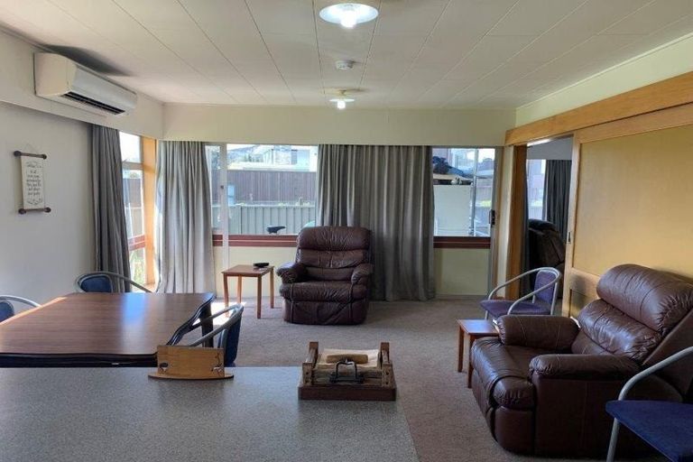 Photo of property in 90-94 Tenby Street, Wanaka, 9305