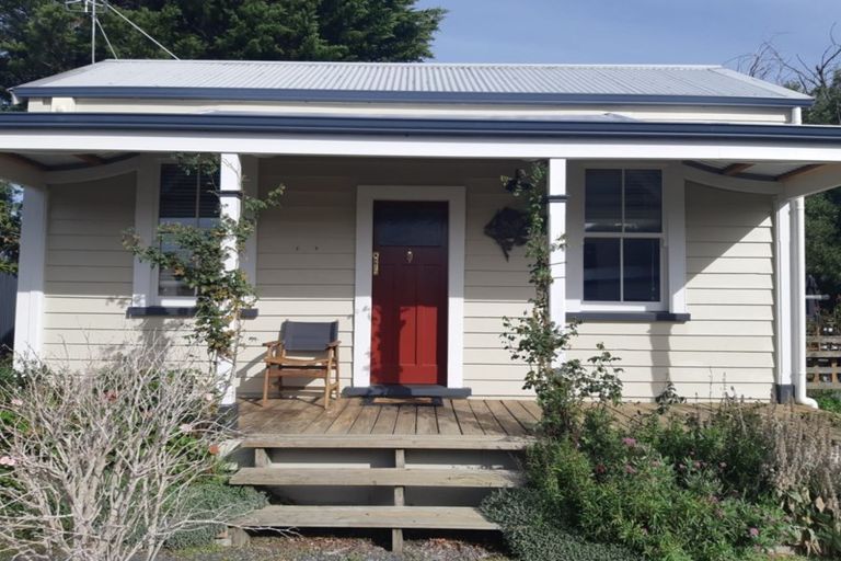 Photo of property in 20a Malcolm Street, Martinborough, 5711