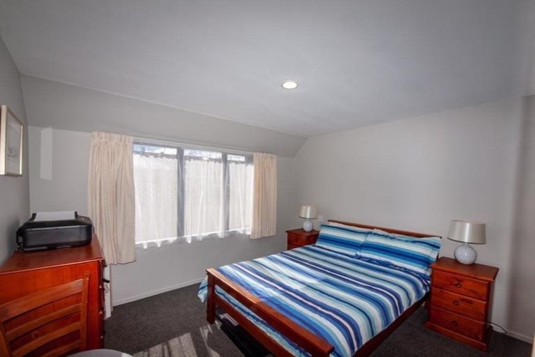 Photo of property in 2/6 Earp Street, Johnsonville, Wellington, 6037