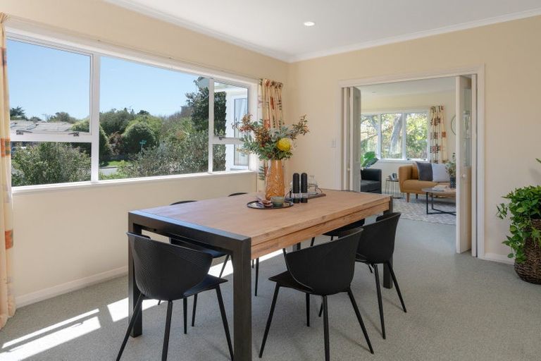 Photo of property in 68 Ocean Road, Paraparaumu Beach, Paraparaumu, 5032