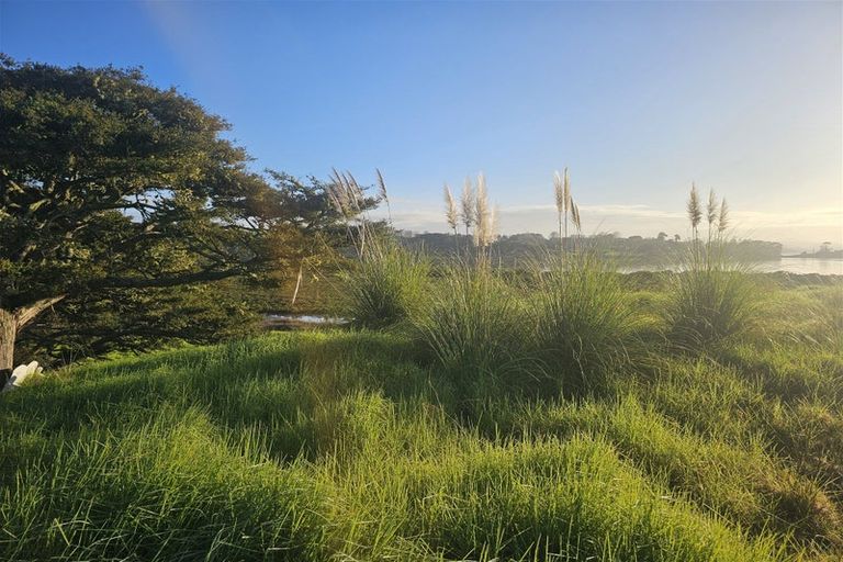 Photo of property in 47 Matahehe Lane, Tinopai, 0593