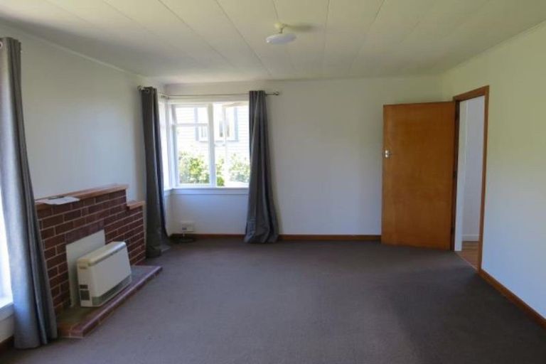 Photo of property in 73 Bayly Road, Blagdon, New Plymouth, 4310