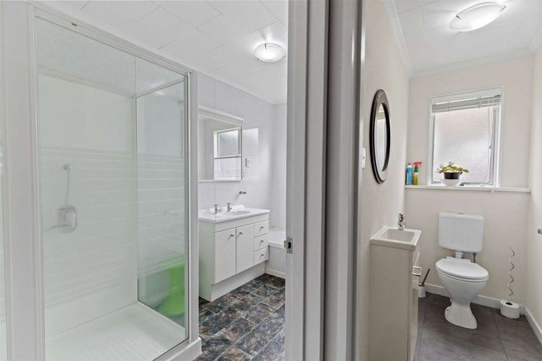 Photo of property in 105 Oxford Street, Ashhurst, 4810