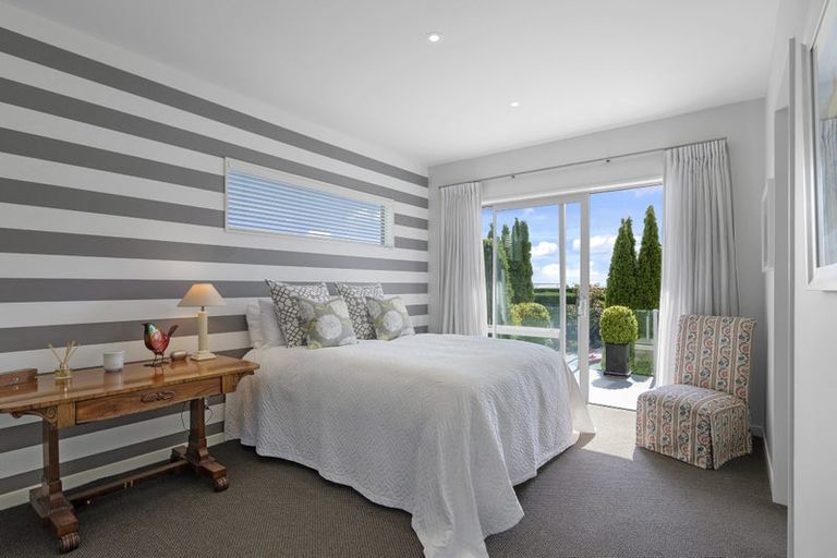 Photo of property in 243 Mount Pleasant Road, Mount Pleasant, Christchurch, 8081