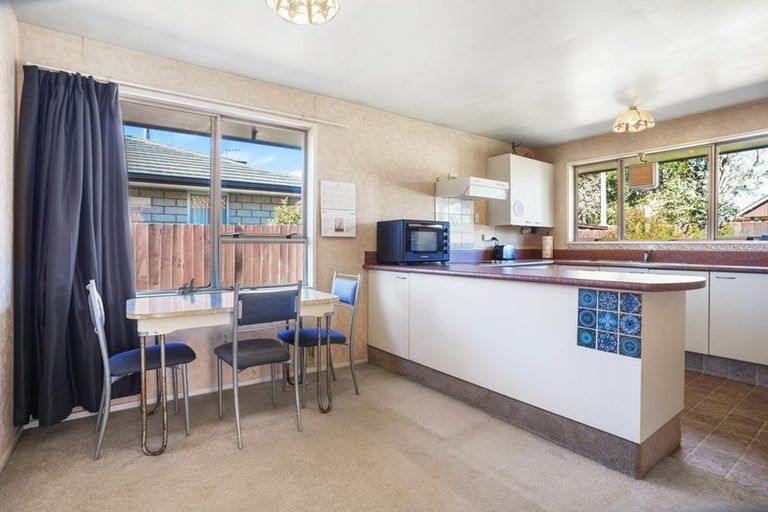 Photo of property in 6 Fenmere Place, Burwood, Christchurch, 8083