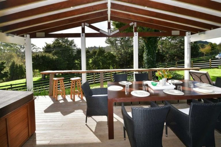 Photo of property in 202 Rapson Road, Kaukapakapa, 0871