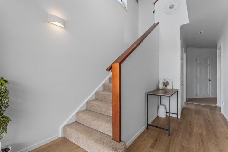 Photo of property in 5 Ocean View Road, Coastlands, Whakatane, 3120