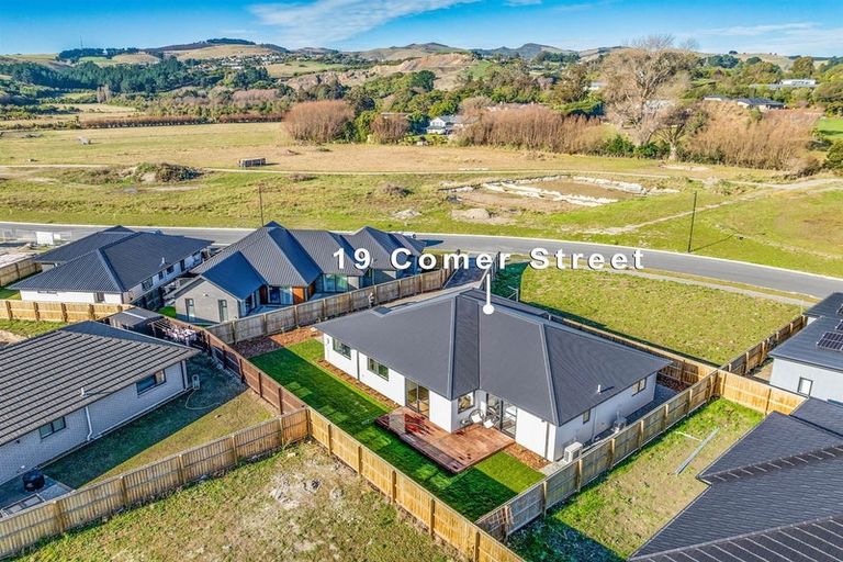 Photo of property in 19 Comer Street, Halswell, Christchurch, 8025