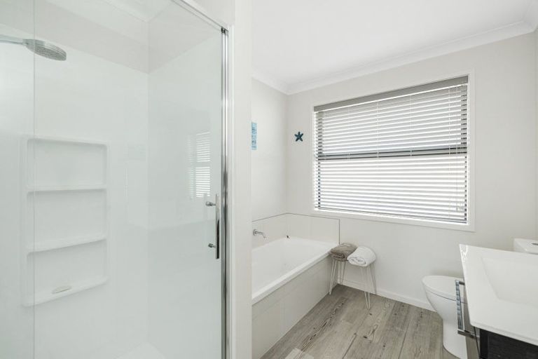 Photo of property in 3 Pip Way, Omokoroa, 3114